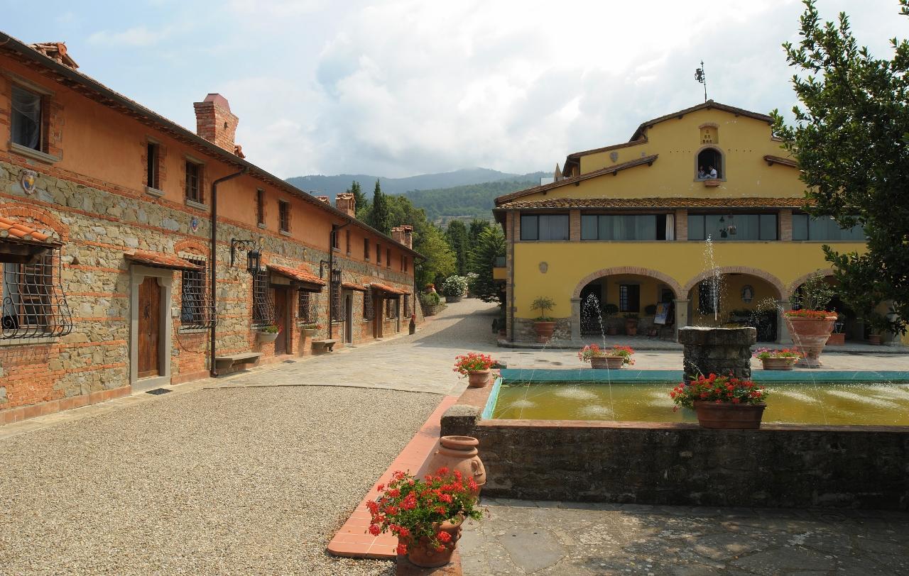 Fattoria Degli Usignoli Guest House San Donato in Fronzano Exterior photo